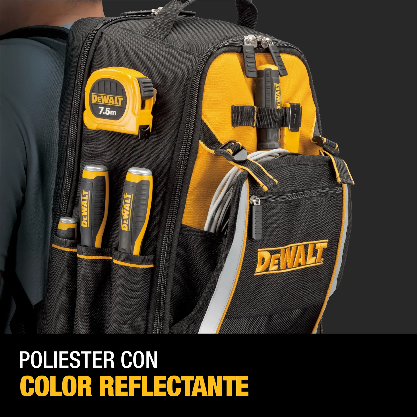 DEWALT® Mochila para Herramientas con 36 Compartimentos