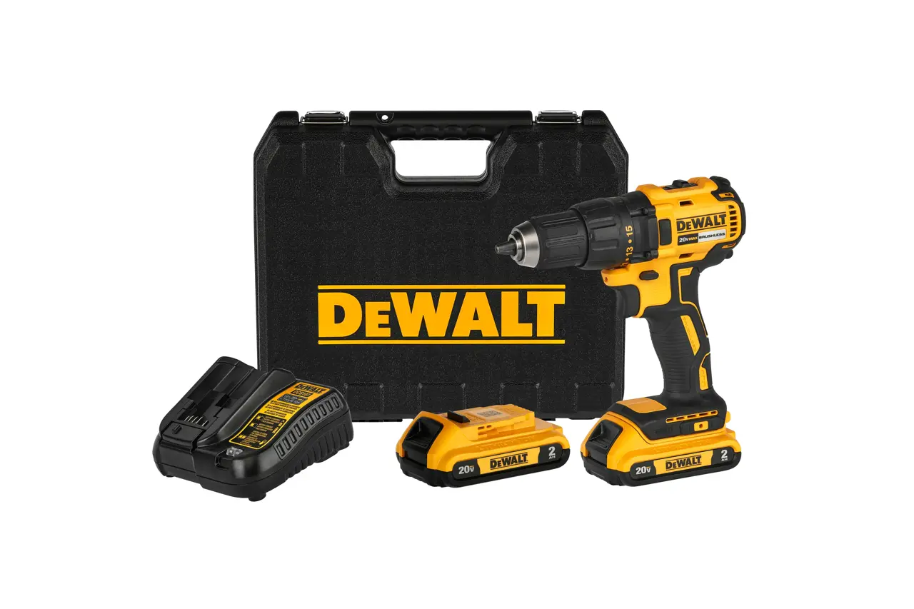 Compact Cordless Drill/Driver with two 20V 2Ah battery, its charger and its Case on white background