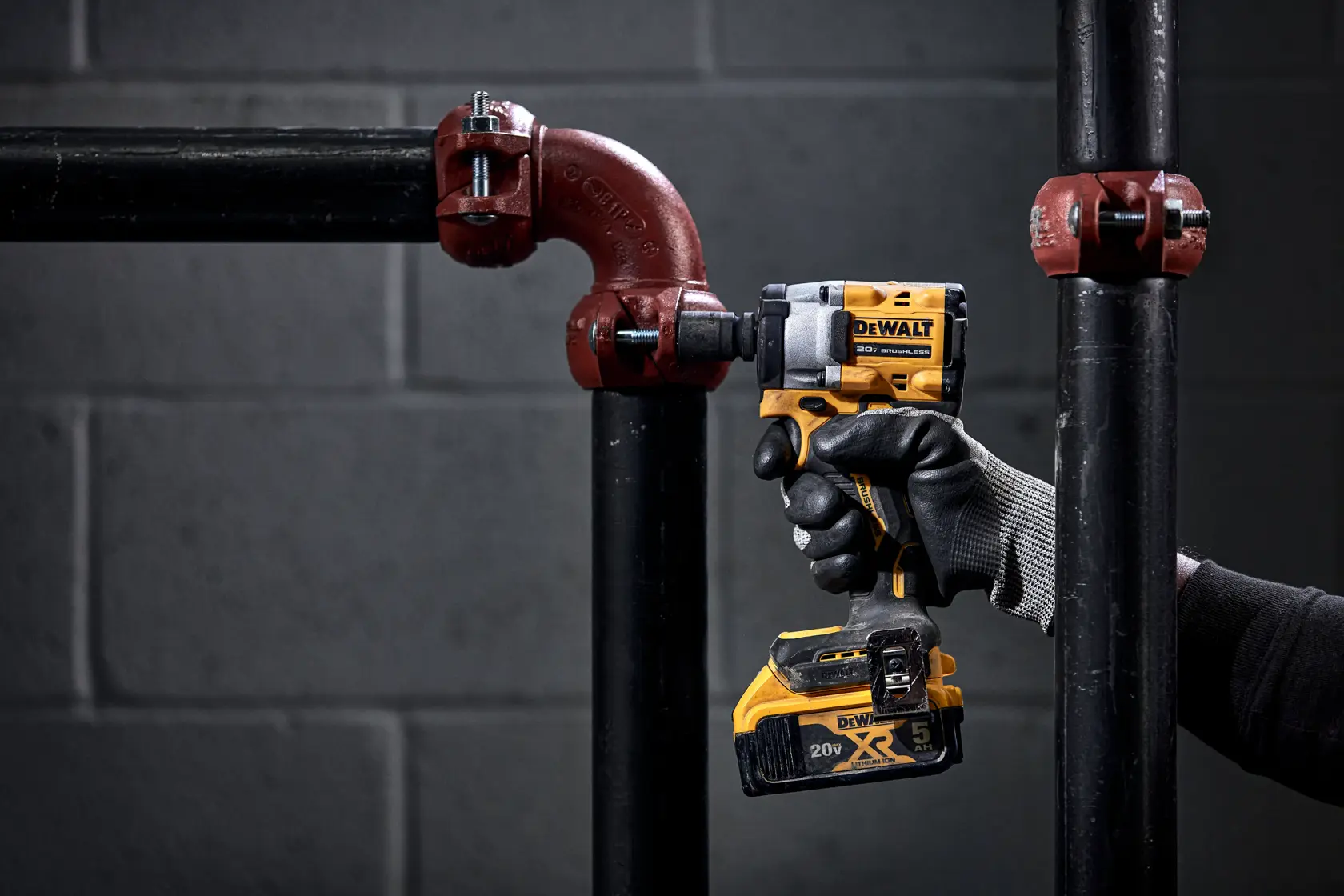 DEWALT® 20V MAX* Llave de Impacto de 1/2-in (13mm) Inalámbrica (Solo Herramienta)