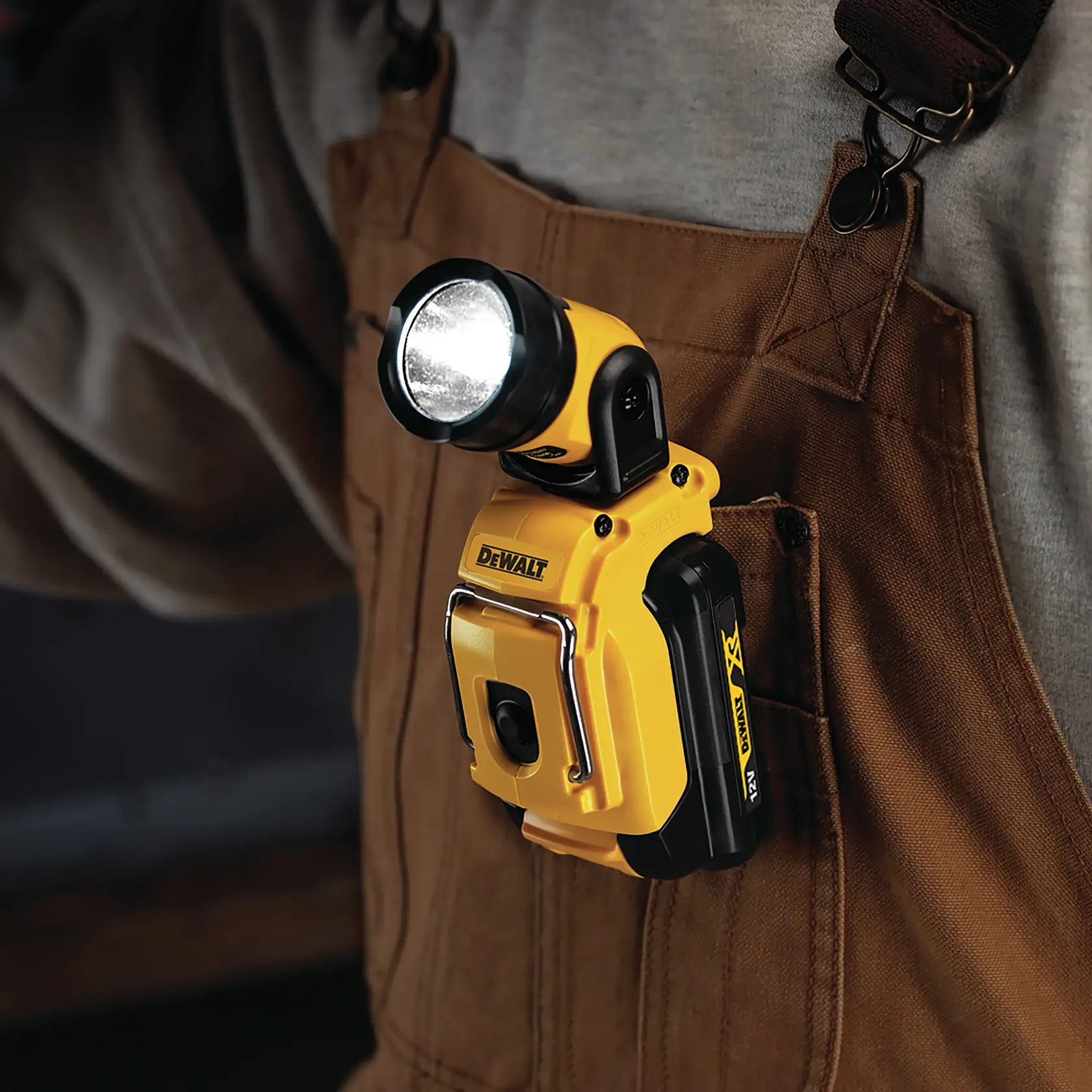 DEWALT® 12V MAX* Linterna LED de Trabajo Portátil (Solo Herramienta)