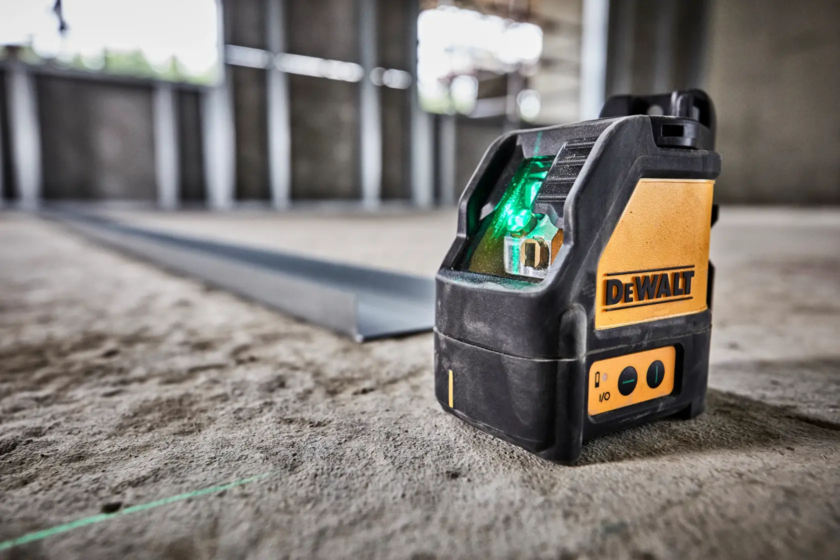 DEWALT® Láser de Línea Verde Cruzada