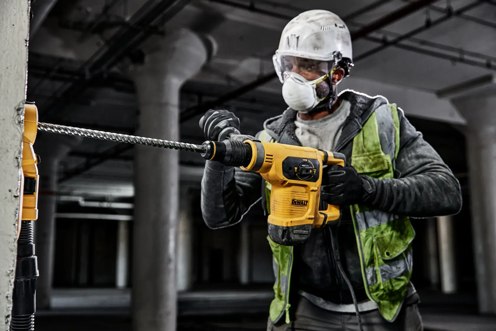 DEWALT® Broca de Concreto SDS MAX de 4 Caras de 1-1/8" x 31" x 36" ELITE SERIES™