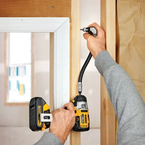 DEWALT® Eje Flexible de Ángulo Recto de 12 Pulgadas