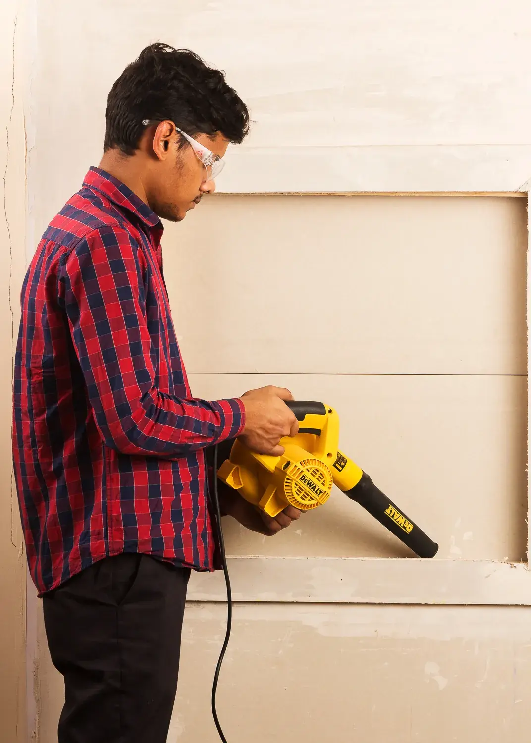 DEWALT® Soplador Eléctrico con Cable de Velocidad Variable